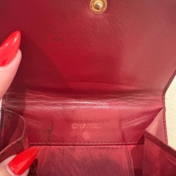 SOLD ❤️‍🔥 Vintage Chanel Caviar Leather Wallet • Burgundy Red Bifold CC Logo - Picture 9 of 10